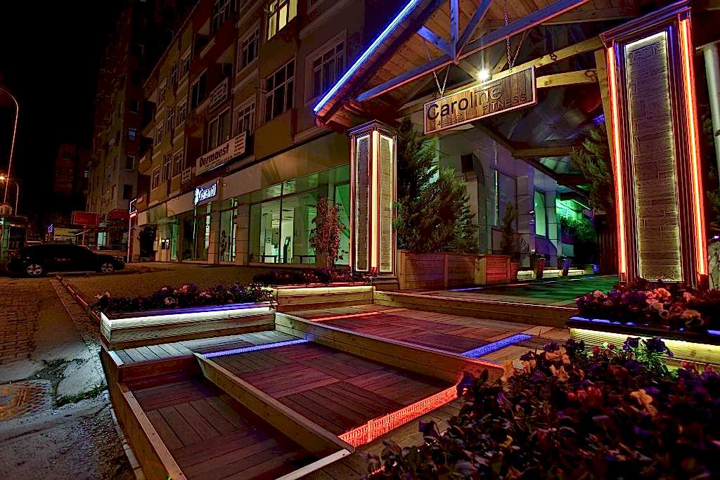 Kartal Caroline Fitness Club Spor Salonu